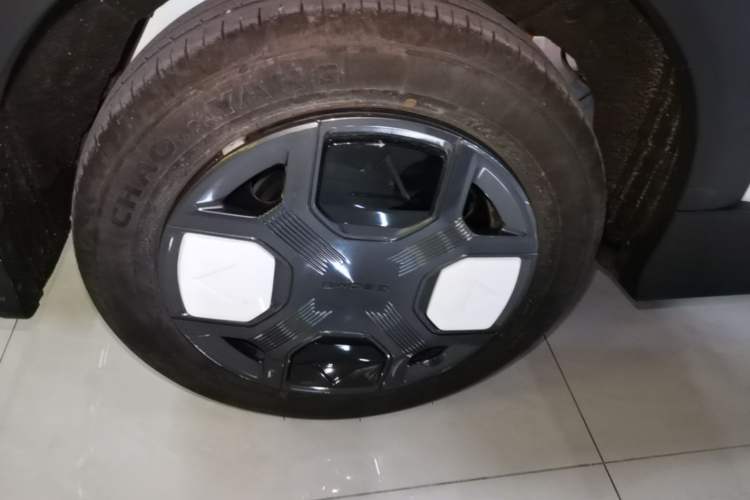 Used Geely Galaxy Panda 2025 210km Panda Kart Right Rear Wheel Hub