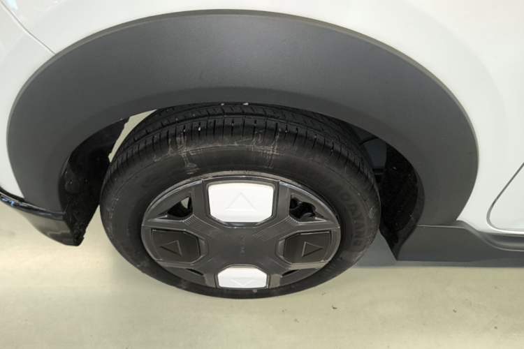 Used Geely Galaxy Panda 2025 210km Panda Kart Right Rear Wheel Hub