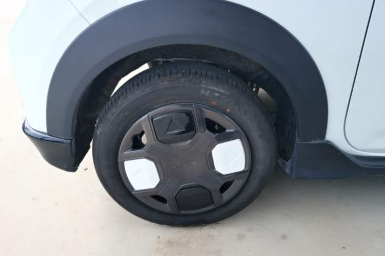 Used Geely Galaxy Panda 2025 210km Panda Kart Right Rear Wheel Hub
