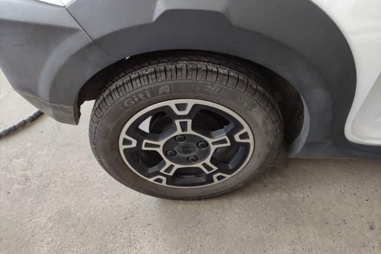 Used Geely Galaxy Panda 2025 210km Panda Rider Right Rear Wheel Hub