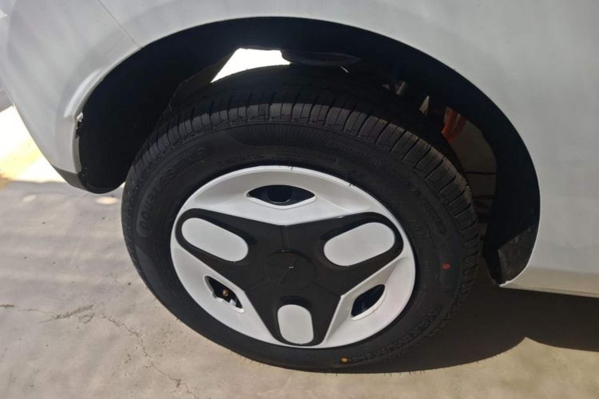 Used Geely Galaxy Panda 2025 210 km – Yuanqi Bear Right Rear Wheel Hub