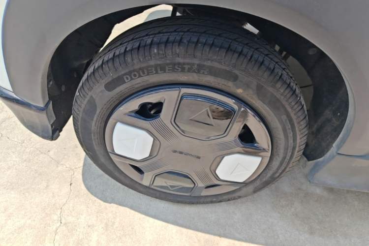 Used Geely Galaxy Panda 2025 210km Panda Kart Right Rear Wheel Hub