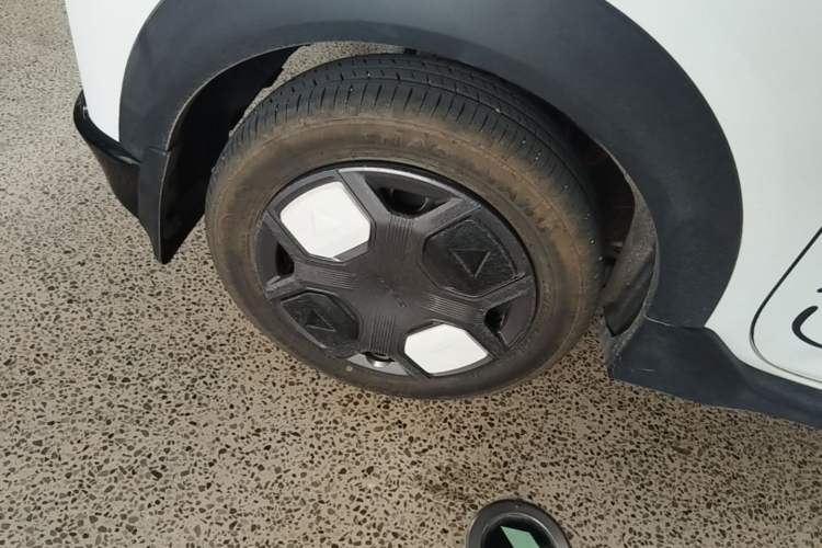 Used Geely Galaxy Panda 2025 210km Panda Kart Right Rear Wheel Hub