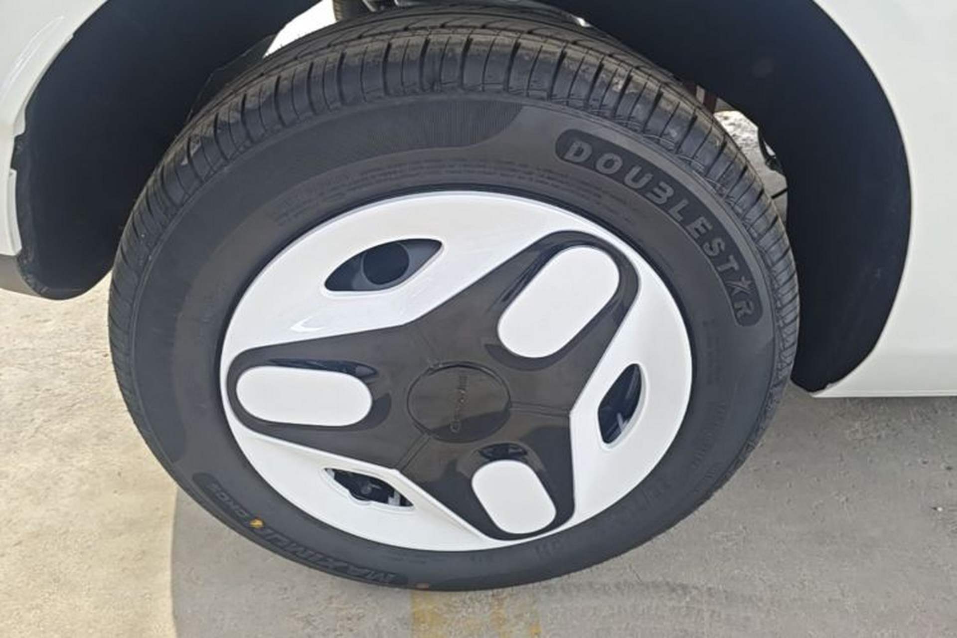 Used Geely Galaxy Panda 2025 210 km – Yuanqi Bear Right Rear Wheel Hub