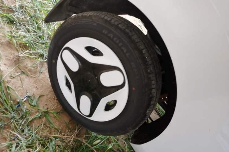 Used Geely Galaxy Panda 2025 210 km – Yuanqi Bear Right Rear Wheel Hub