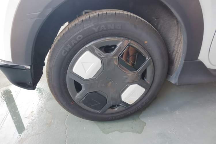 Used Geely Galaxy Panda 2025 210km Panda Kart Right Rear Wheel Hub