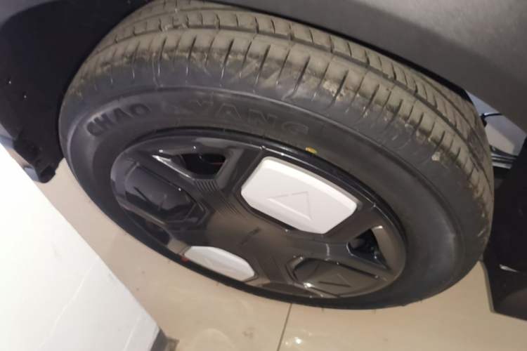 Used Geely Galaxy Panda 2025 210km Panda Kart Right Rear Wheel Hub