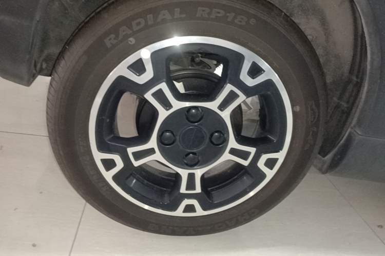 Used Geely Galaxy Panda 2025 210km Panda Rider Right Rear Wheel Hub