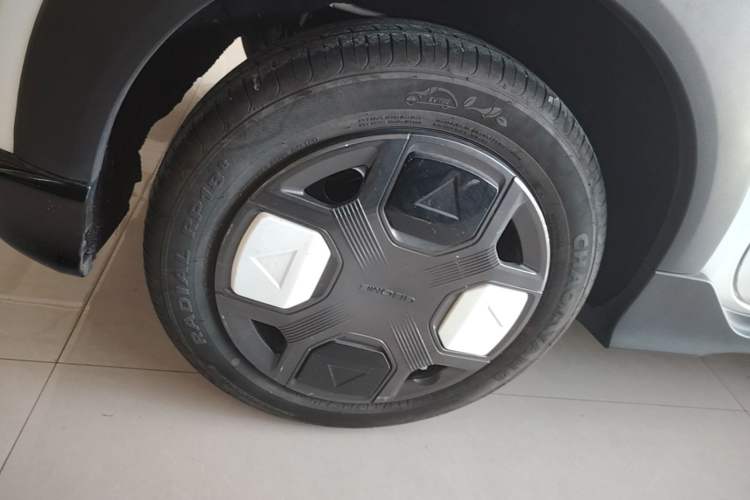 Used Geely Galaxy Panda 2025 210km Panda Kart Right Rear Wheel Hub