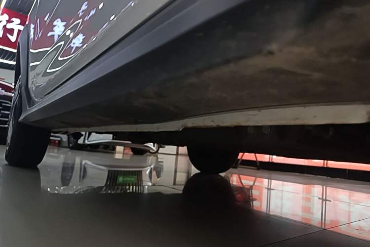 Used Geely Galaxy Panda 2025 210km Panda Kart Right Side Sill