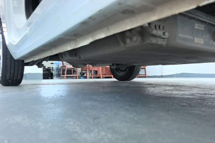 Used Geely Galaxy Panda 2025 210 km – Yuanqi Bear Right Side Sill