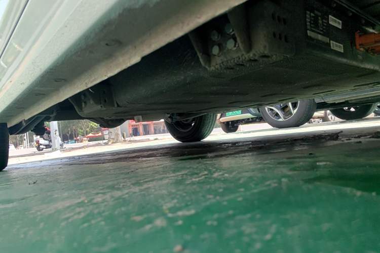 Used Geely Galaxy Panda 2025 210 km – Yuanqi Bear Right Side Sill