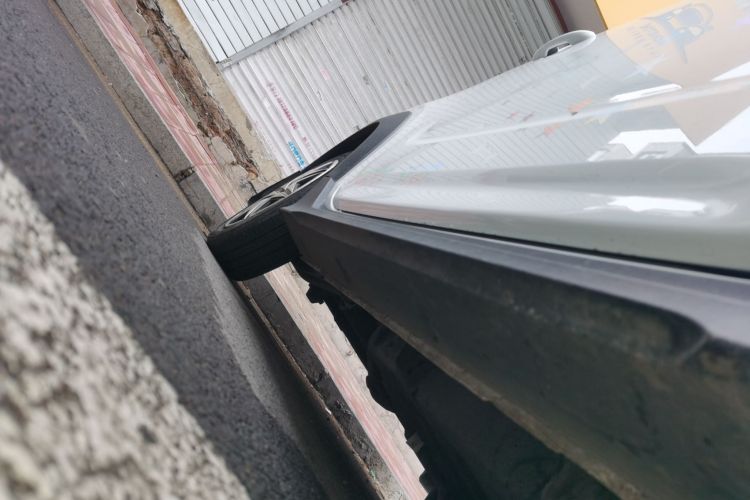Used Geely Galaxy Panda 2025 210km Panda Kart Right Side Sill