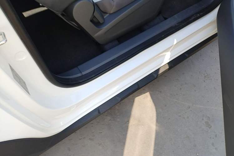 Used Geely Galaxy Panda 2025 210km Panda Rider Right Side Sill
