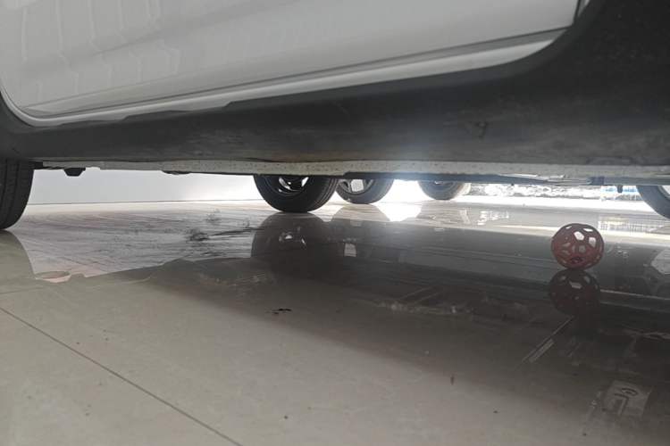 Used Geely Galaxy Panda 2025 210km Panda Rider Right Side Sill