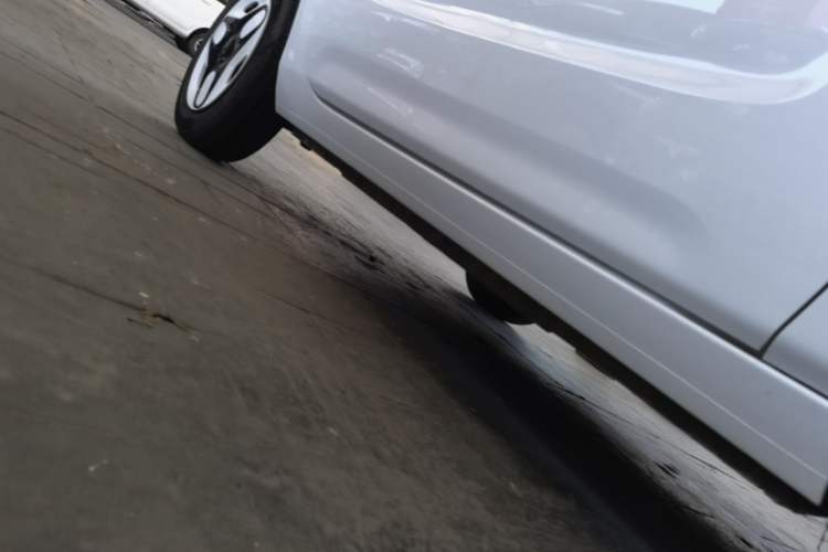 Used Geely Galaxy Panda 2025 210 km – Yuanqi Bear Right Side Sill