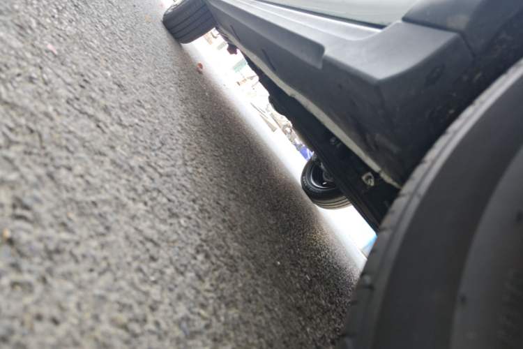 Used Geely Galaxy Panda 2025 210km Panda Kart Right Side Sill