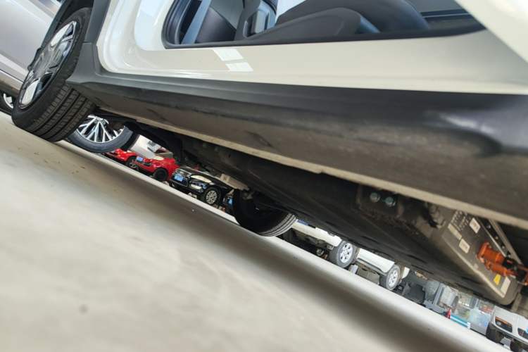Used Geely Galaxy Panda 2025 210km Panda Kart Right Side Sill