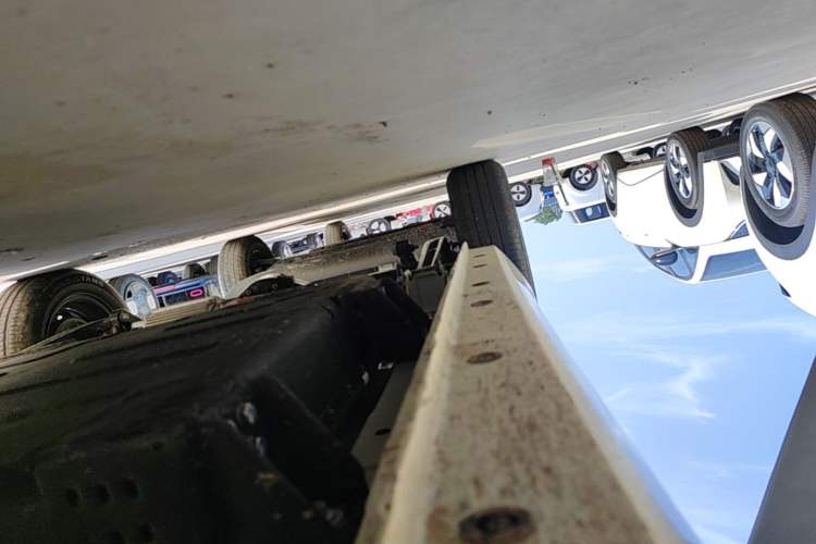Used Geely Galaxy Panda 2025 210 km – Yuanqi Bear Right Side Sill