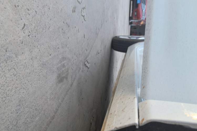 Used Geely Galaxy Panda 2025 210 km – Yuanqi Bear Right Side Sill