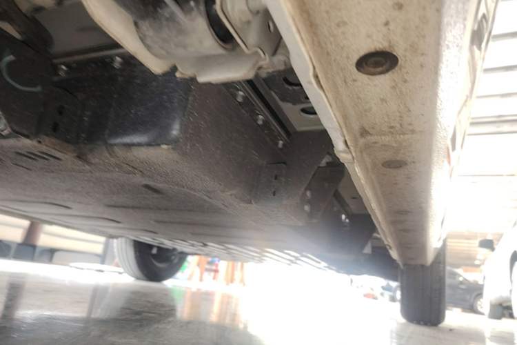 Used Geely Galaxy Panda 2025 210 km – Yuanqi Bear Right Side Sill