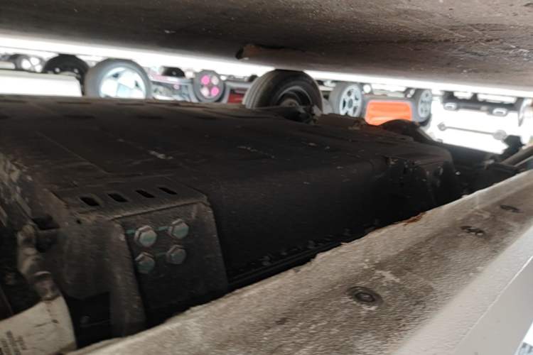 Used Geely Galaxy Panda 2025 210 km – Yuanqi Bear Right Side Sill