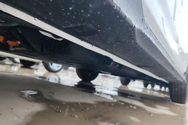 Used Geely Galaxy Panda 2025 210km Panda Kart Right Side Sill