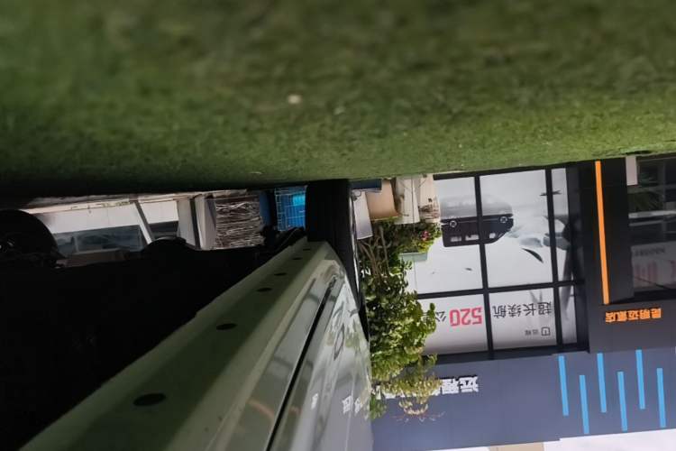 Used Geely Galaxy Panda 2025 210 km – Yuanqi Bear Right Side Sill