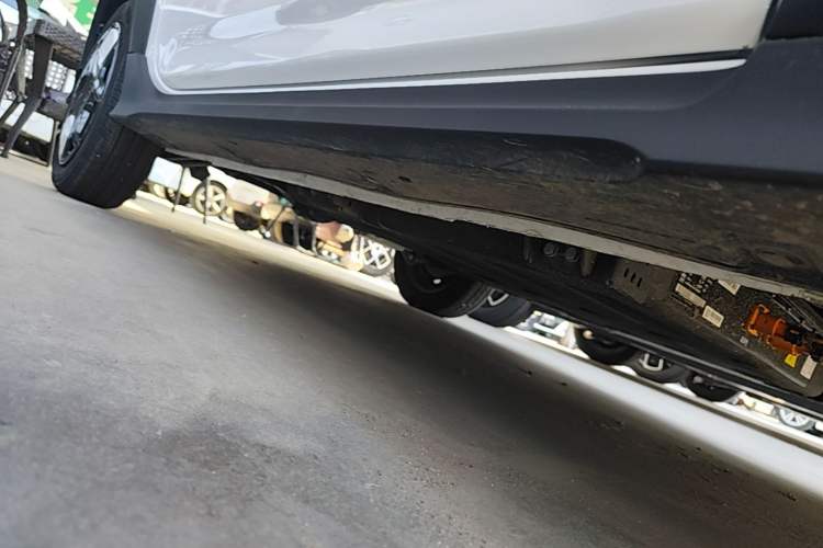 Used Geely Galaxy Panda 2025 210km Panda Kart Right Side Sill