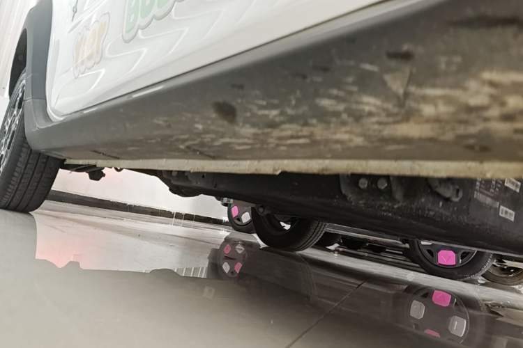 Used Geely Galaxy Panda 2025 210km Panda Rider Right Side Sill