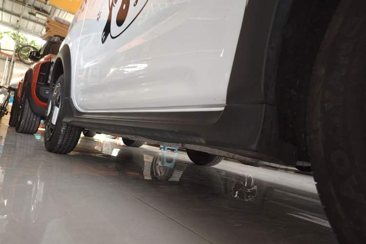 Used Geely Galaxy Panda 2025 210km Panda Kart Right Side Sill