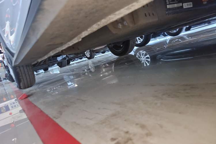 Used Geely Galaxy Panda 2025 210km Panda Kart Right Side Sill