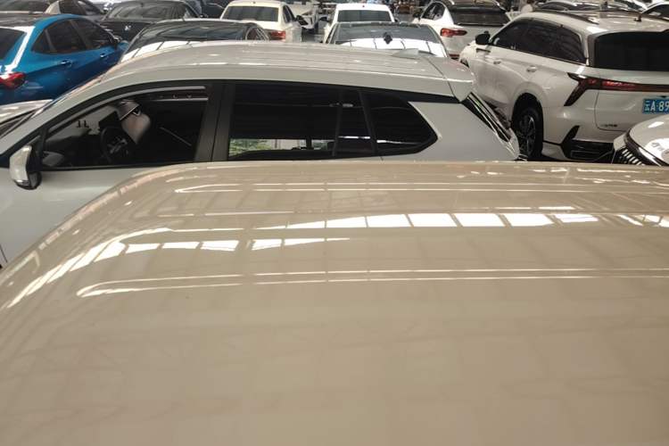Used Geely Galaxy Panda 2025 210 km – Yuanqi Bear Roof