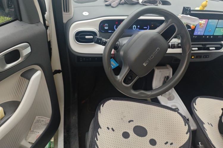 Used Geely Galaxy Panda 2025 210 km – Yuanqi Bear Steering Wheel