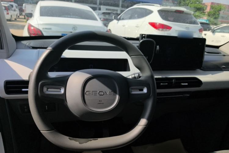 Used Geely Galaxy Panda 2025 210 km – Yuanqi Bear Steering Wheel