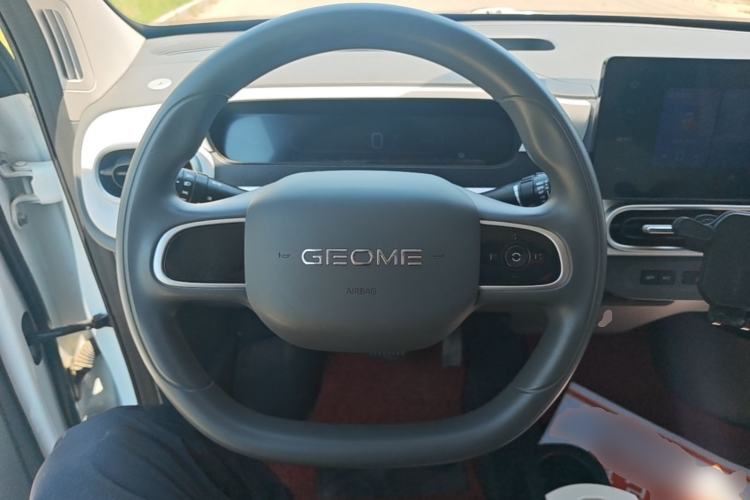 Used Geely Galaxy Panda 2025 210 km – Yuanqi Bear Steering Wheel