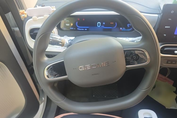 Used Geely Galaxy Panda 2025 210 km – Yuanqi Bear Steering Wheel