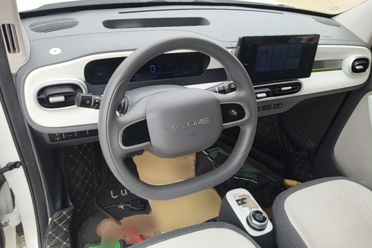 Used Geely Galaxy Panda 2025 210 km – Yuanqi Bear Steering Wheel