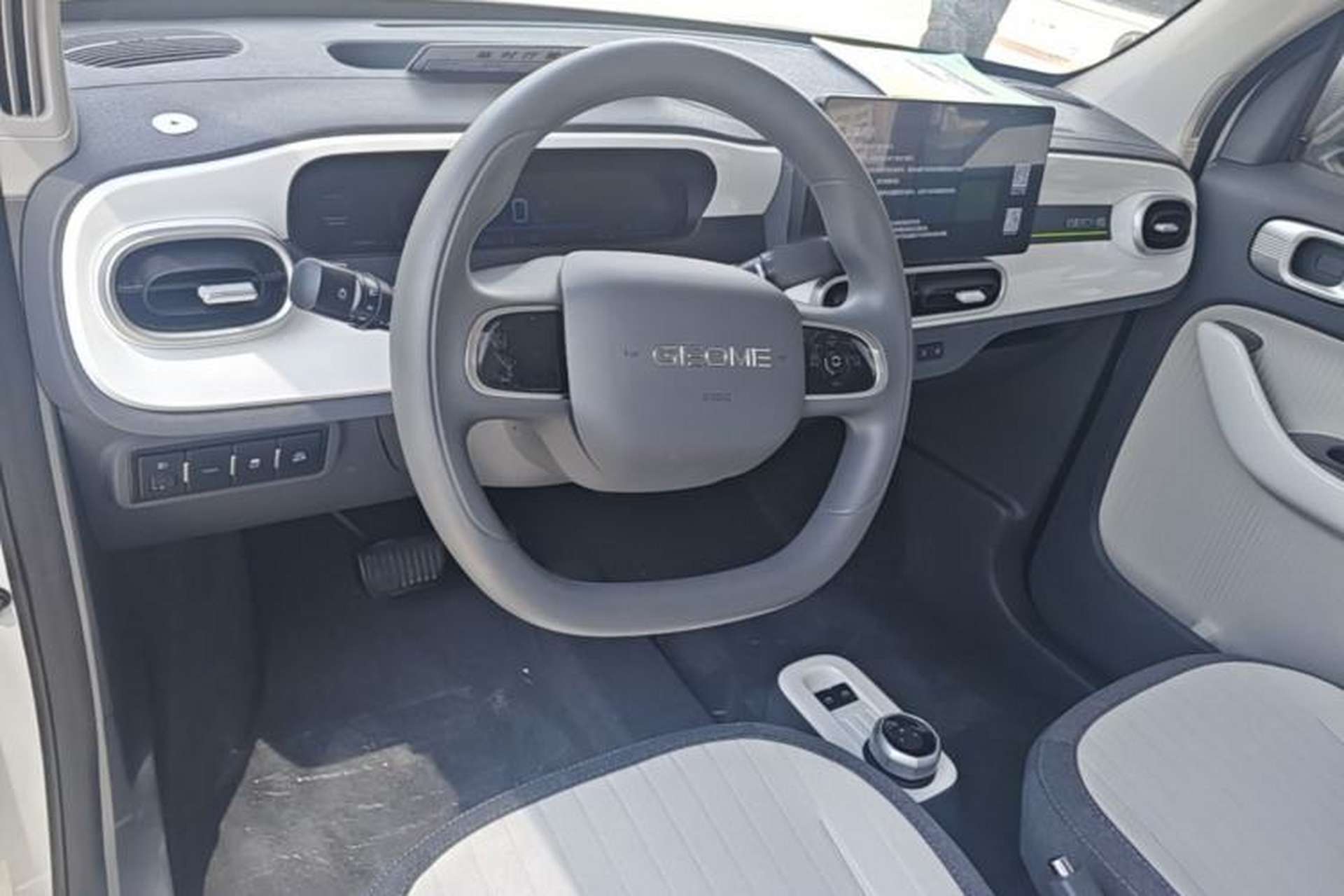 Used Geely Galaxy Panda 2025 210 km – Yuanqi Bear Steering Wheel