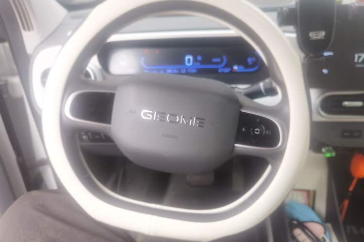 Used Geely Galaxy Panda 2025 210km Panda Kart Steering Wheel