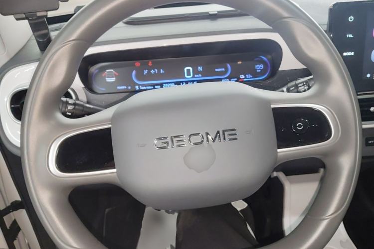 Used Geely Galaxy Panda 2025 210km Panda Rider Steering Wheel