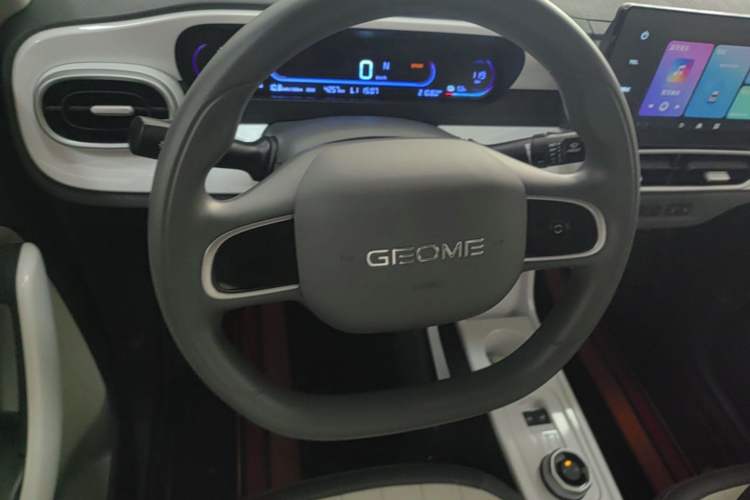 Used Geely Galaxy Panda 2025 210km Panda Kart Steering Wheel