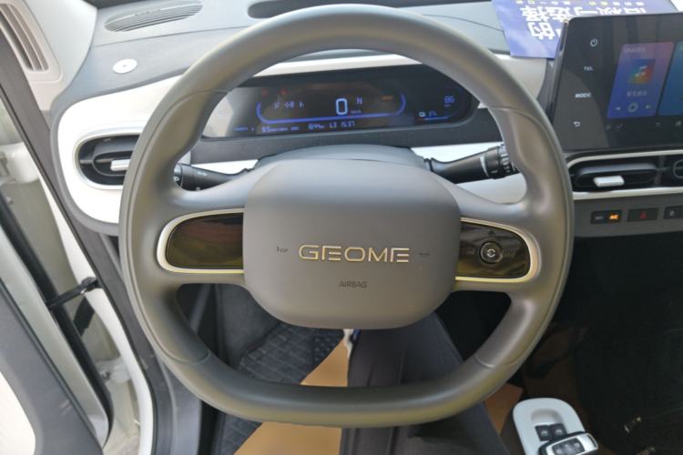 Used Geely Galaxy Panda 2025 210km Panda Kart Steering Wheel