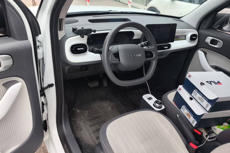 Used Geely Galaxy Panda 2025 210 km – Yuanqi Bear Steering Wheel