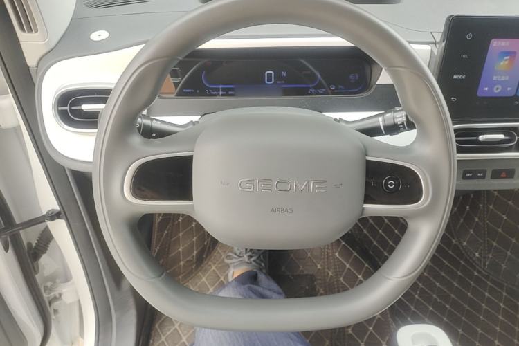 Used Geely Galaxy Panda 2025 210 km – Yuanqi Bear Steering Wheel
