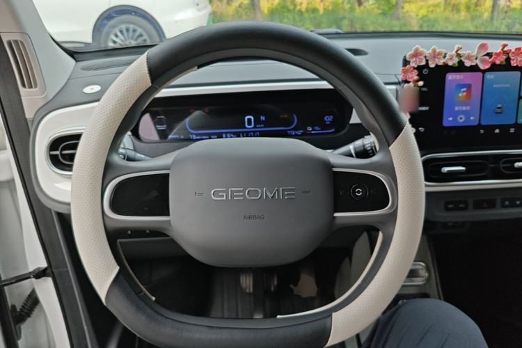 Used Geely Galaxy Panda 2025 210 km – Yuanqi Bear Steering Wheel