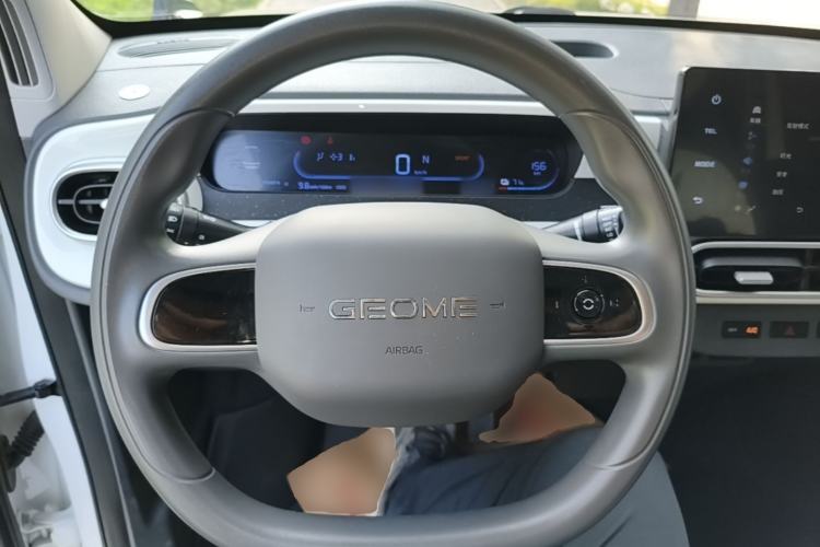 Used Geely Galaxy Panda 2025 210km Panda Kart Steering Wheel