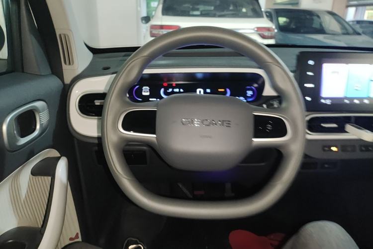 Used Geely Galaxy Panda 2025 210 km – Yuanqi Bear Steering Wheel