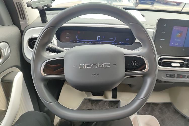 Used Geely Galaxy Panda 2025 210km Panda Rider Steering Wheel