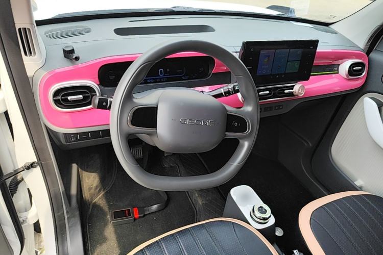 Used Geely Galaxy Panda 2025 210km Panda Kart Steering Wheel